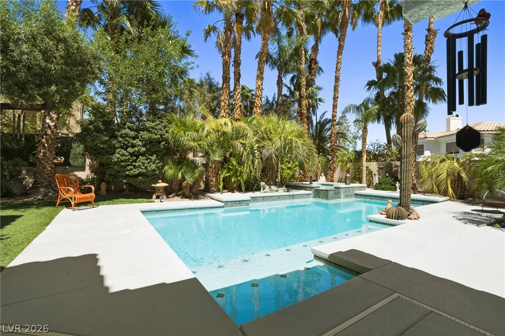 5432 Desert Valley, Las Vegas, NV 89149