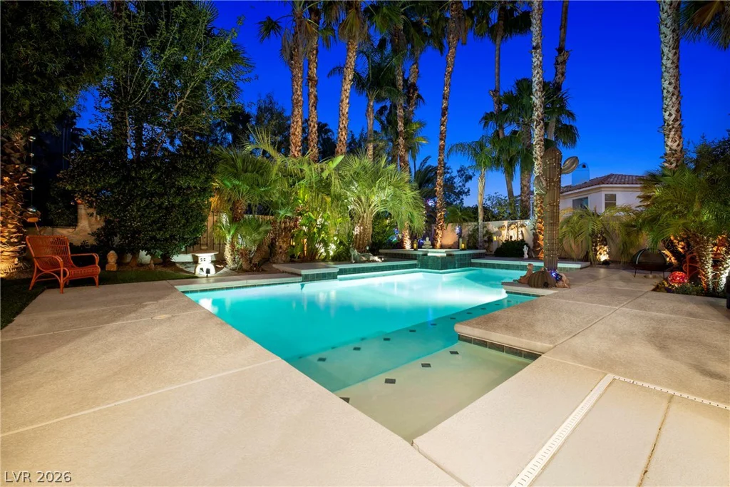 5432 Desert Valley, Las Vegas, NV 89149