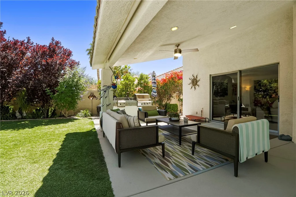5432 Desert Valley, Las Vegas, NV 89149