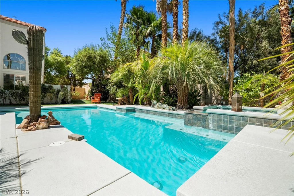5432 Desert Valley, Las Vegas, NV 89149