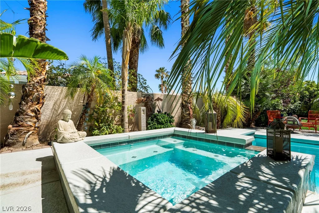 5432 Desert Valley, Las Vegas, NV 89149