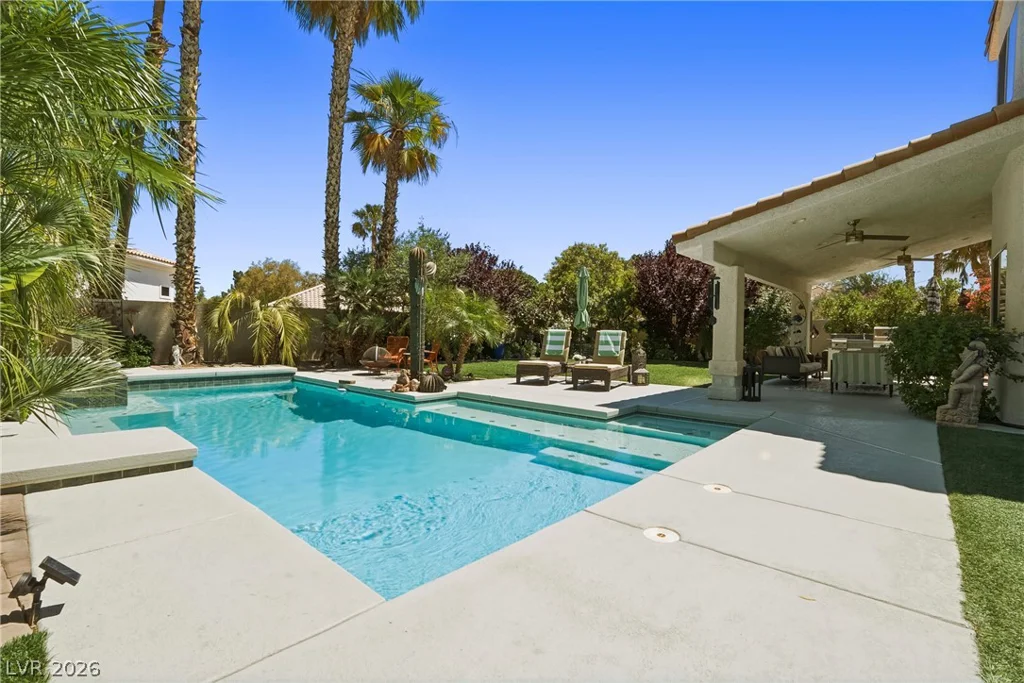 5432 Desert Valley, Las Vegas, NV 89149