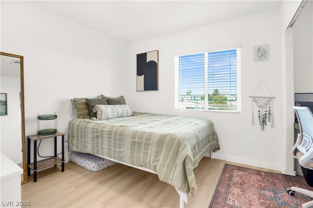 1817 Lincoln, Las Vegas, NV 89115