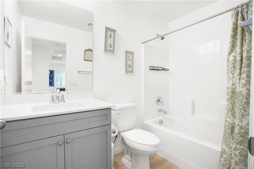 1817 Lincoln, Las Vegas, NV 89115