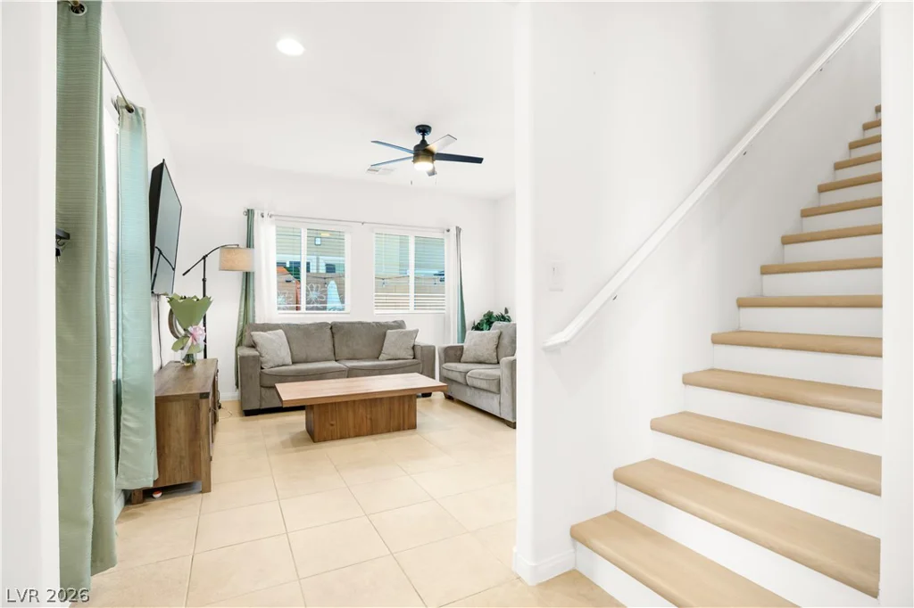 1817 Lincoln, Las Vegas, NV 89115