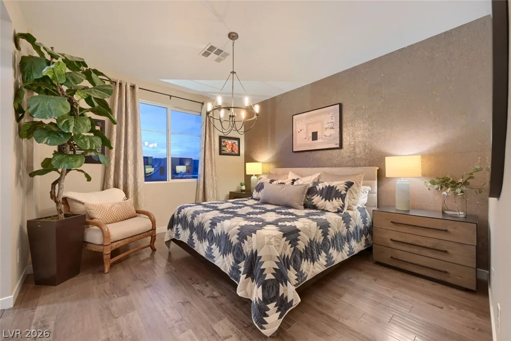 10313 Jade Point, Las Vegas, NV 89135