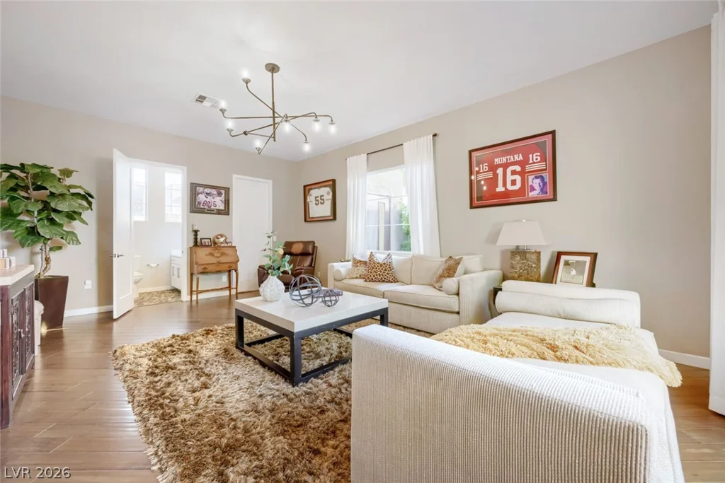 10313 Jade Point, Las Vegas, NV 89135