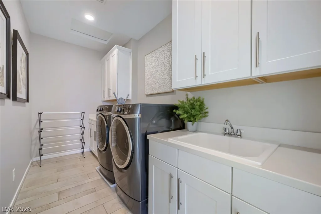 10313 Jade Point, Las Vegas, NV 89135