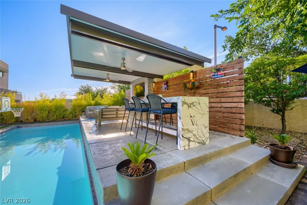 10313 Jade Point, Las Vegas, NV 89135