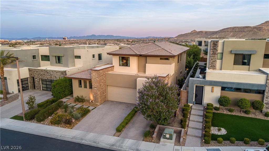 10313 Jade Point, Las Vegas, NV 89135