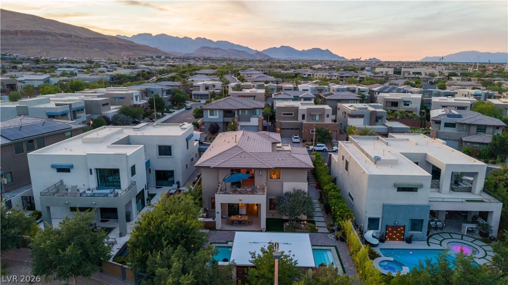 10313 Jade Point, Las Vegas, NV 89135