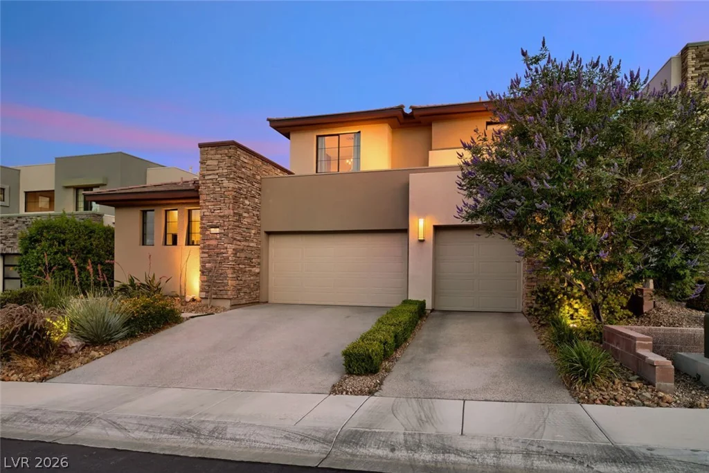 10313 Jade Point, Las Vegas, NV 89135