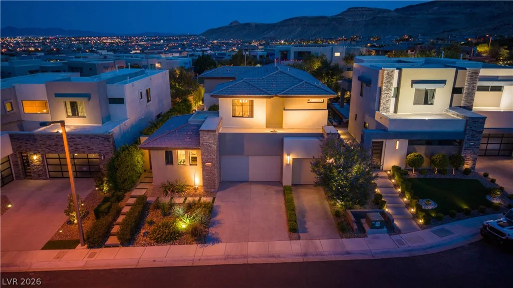 10313 Jade Point, Las Vegas, NV 89135