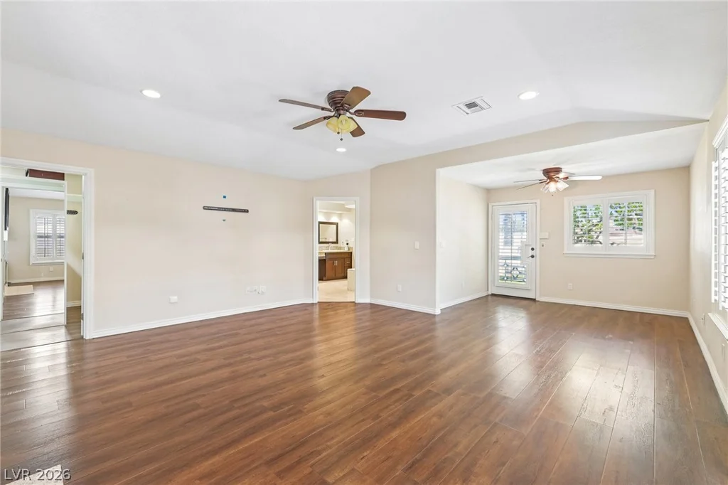 1700 Charles Lam, Las Vegas, NV 89117