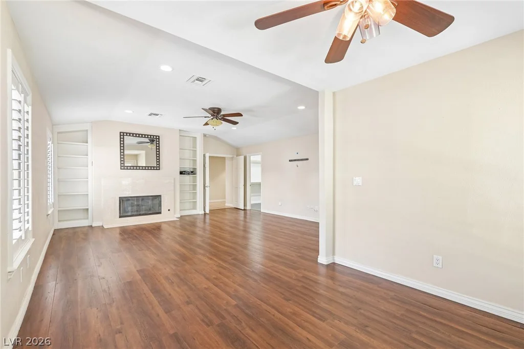1700 Charles Lam, Las Vegas, NV 89117