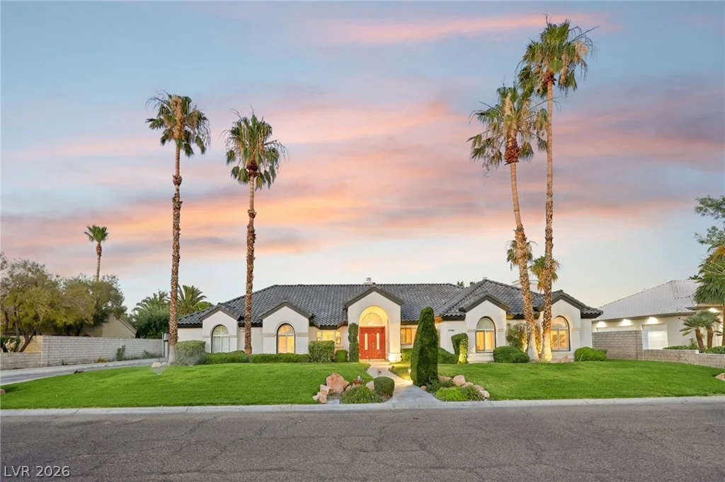 1700 Charles Lam, Las Vegas, NV 89117