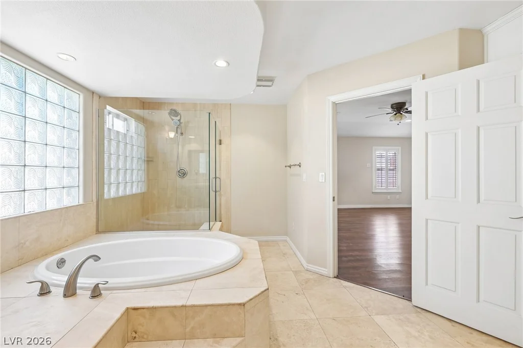 1700 Charles Lam, Las Vegas, NV 89117