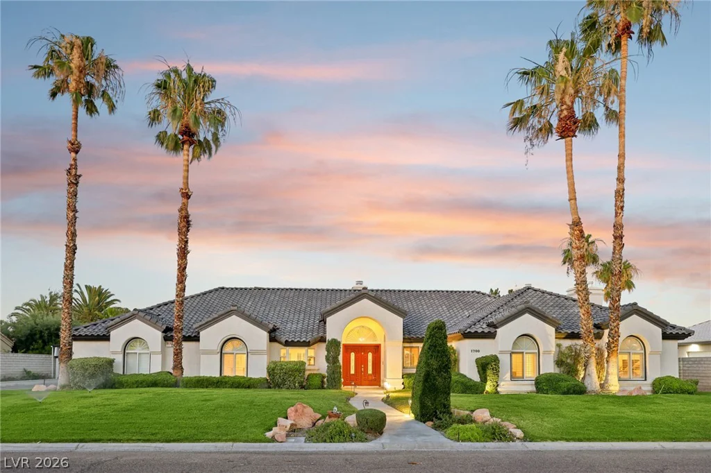 1700 Charles Lam, Las Vegas, NV 89117