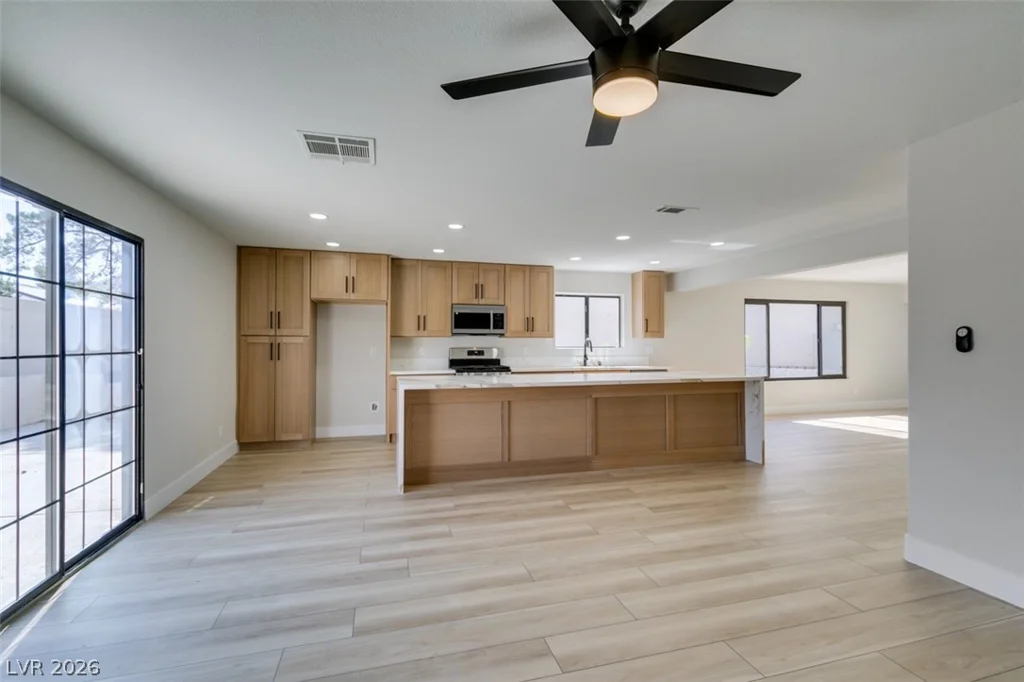 5836 Cinnabar, Las Vegas, NV 89110