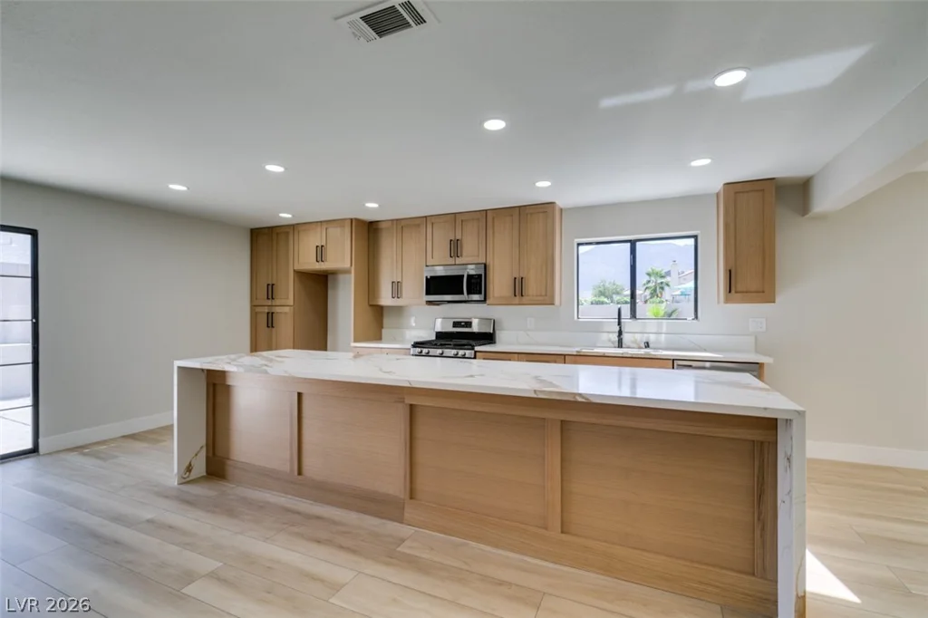 5836 Cinnabar, Las Vegas, NV 89110