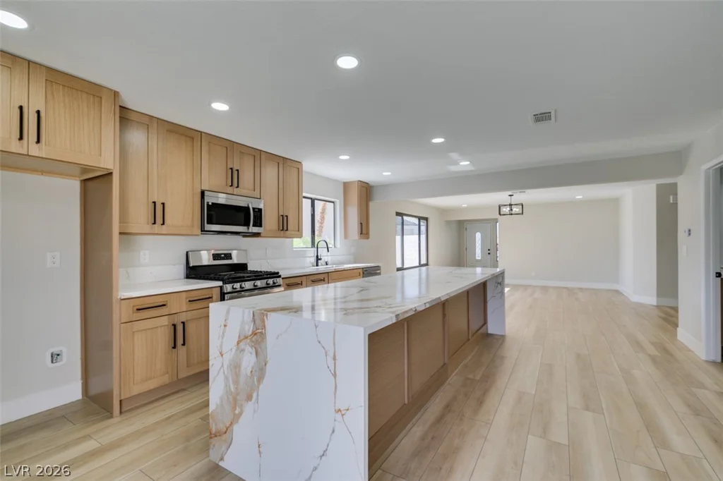 5836 Cinnabar, Las Vegas, NV 89110