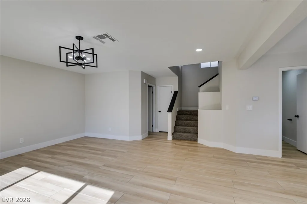 5836 Cinnabar, Las Vegas, NV 89110
