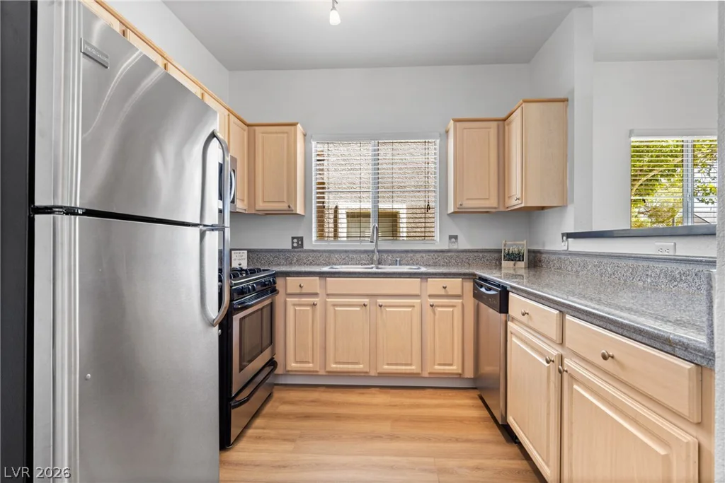 5250 Rainbow, Las Vegas, NV 89118