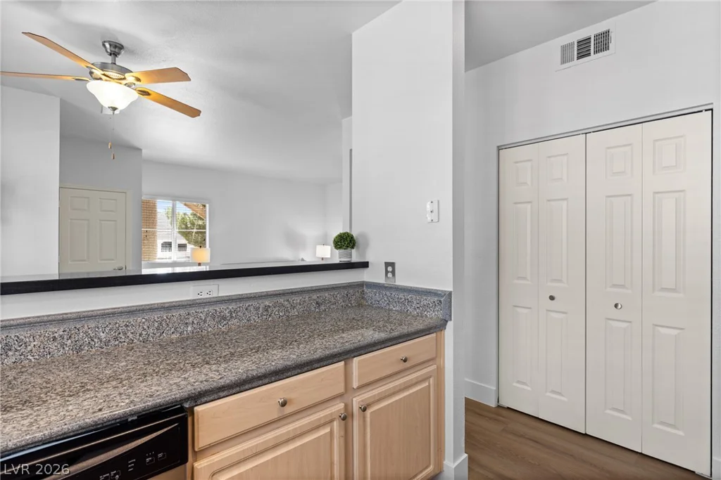5250 Rainbow, Las Vegas, NV 89118
