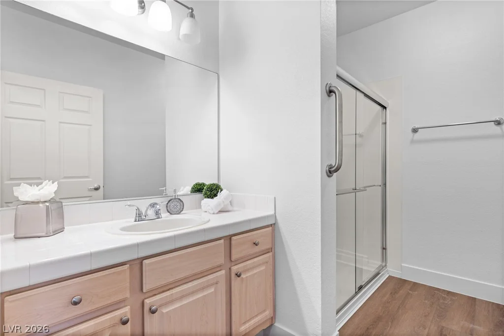 5250 Rainbow, Las Vegas, NV 89118
