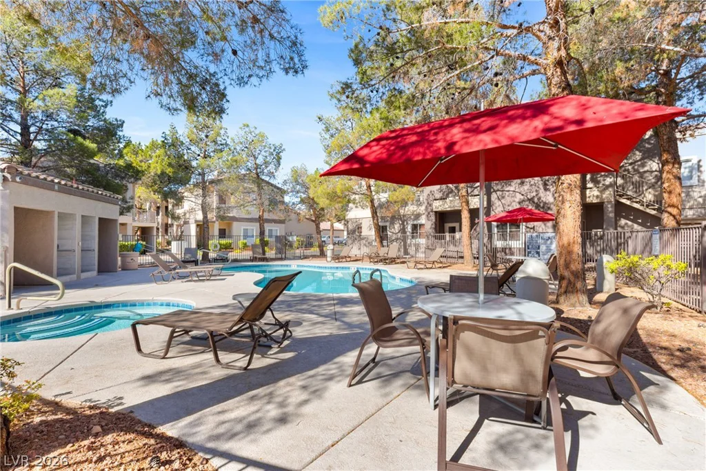 5250 Rainbow, Las Vegas, NV 89118