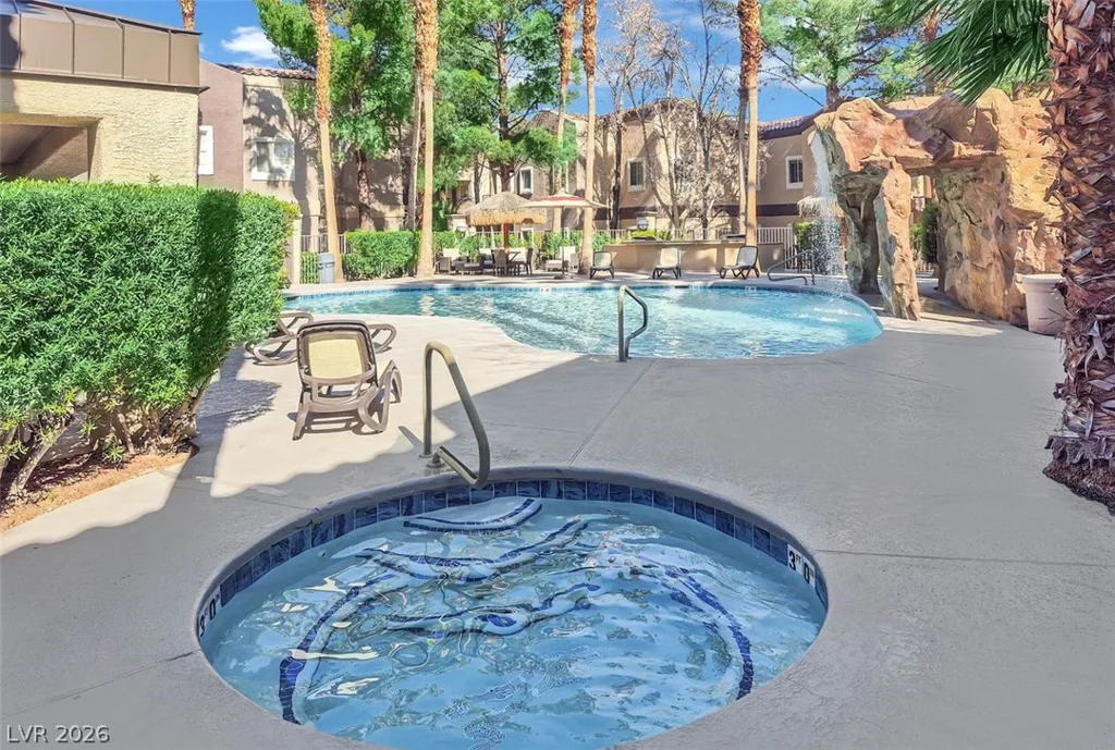 5250 Rainbow, Las Vegas, NV 89118