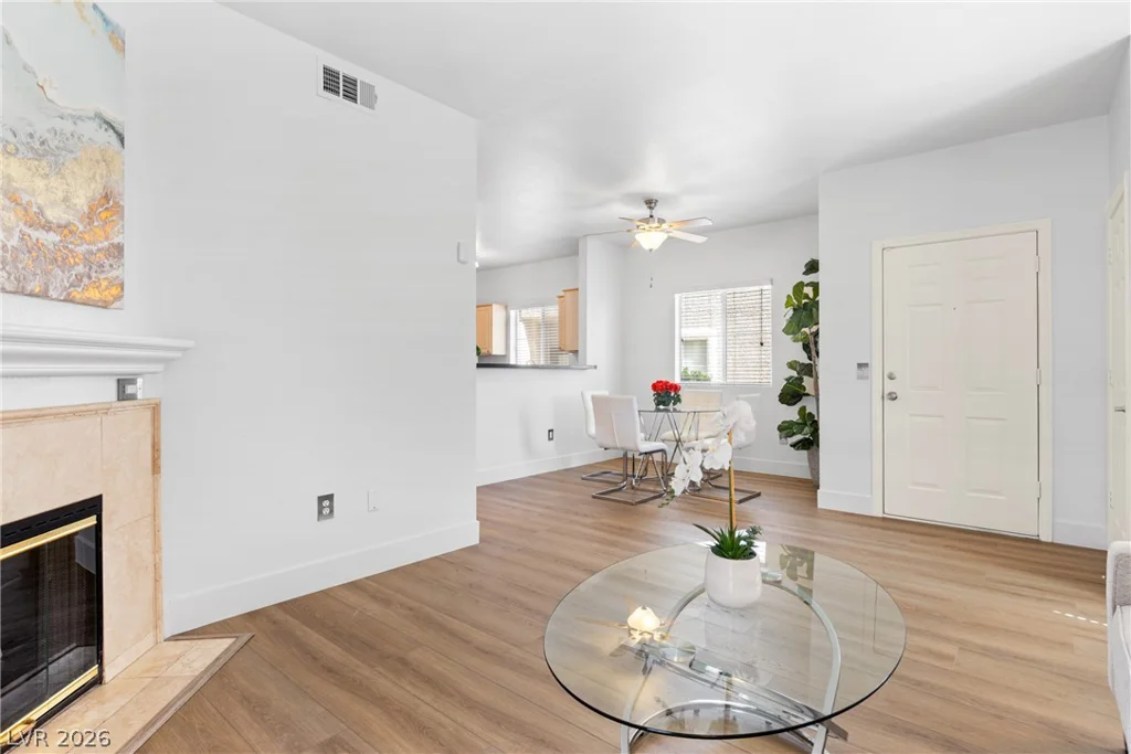 5250 Rainbow, Las Vegas, NV 89118