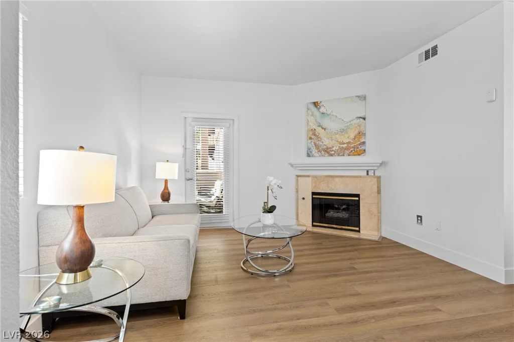5250 Rainbow, Las Vegas, NV 89118