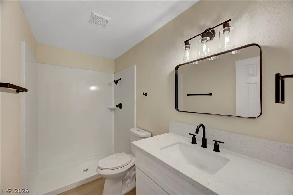 2451 Rainbow, Las Vegas, NV 89108
