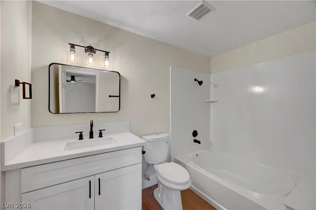2451 Rainbow, Las Vegas, NV 89108