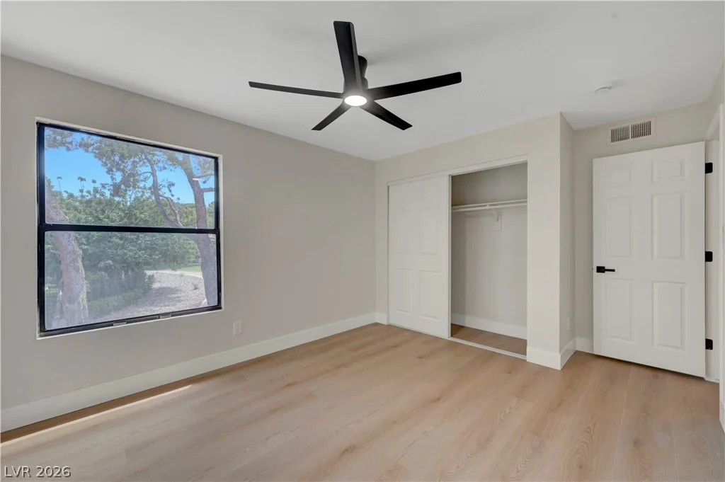 2451 Rainbow, Las Vegas, NV 89108