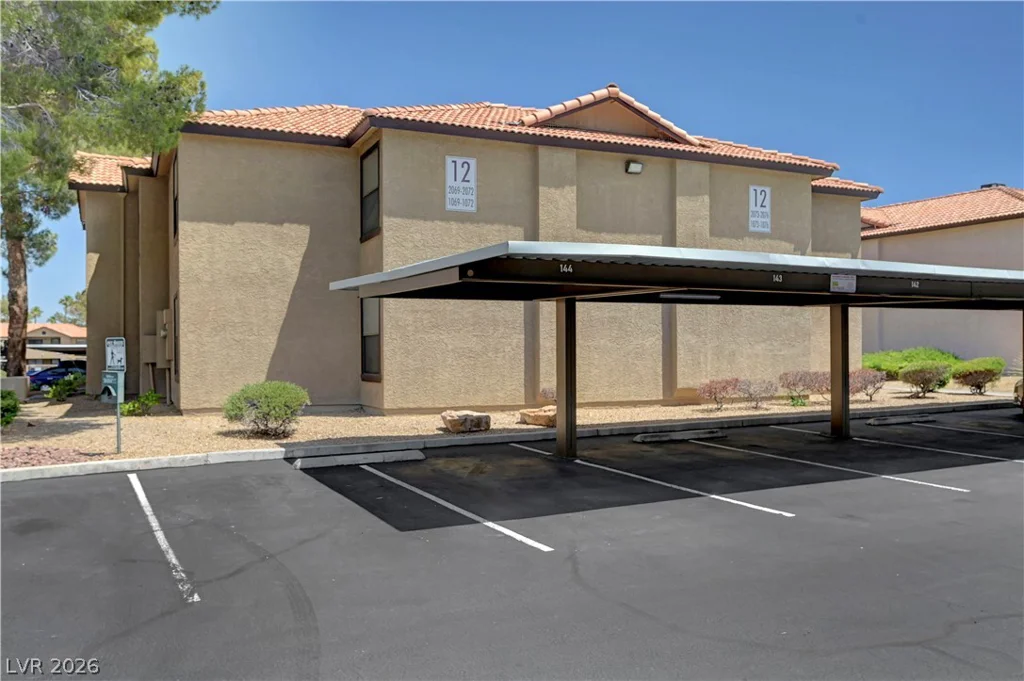 2451 Rainbow, Las Vegas, NV 89108