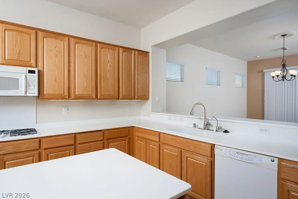 2084 Clearwater Lake, Henderson, NV 89044