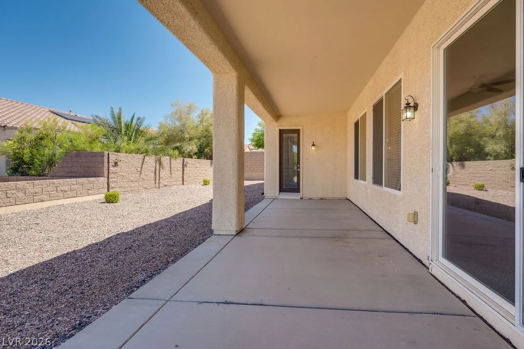 2084 Clearwater Lake, Henderson, NV 89044