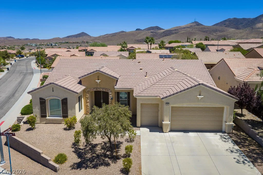 2084 Clearwater Lake, Henderson, NV 89044