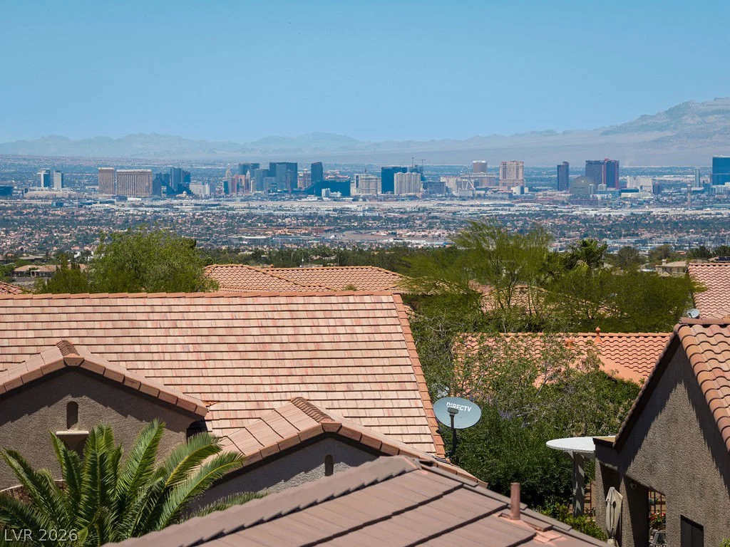 2084 Clearwater Lake, Henderson, NV 89044