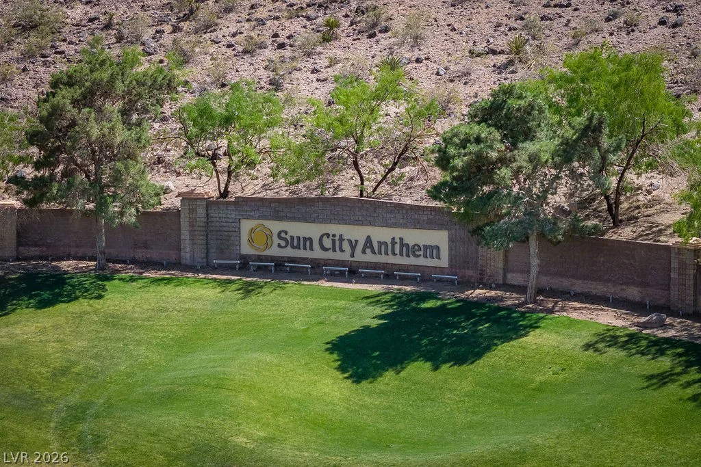 2084 Clearwater Lake, Henderson, NV 89044