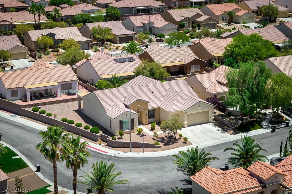2084 Clearwater Lake, Henderson, NV 89044