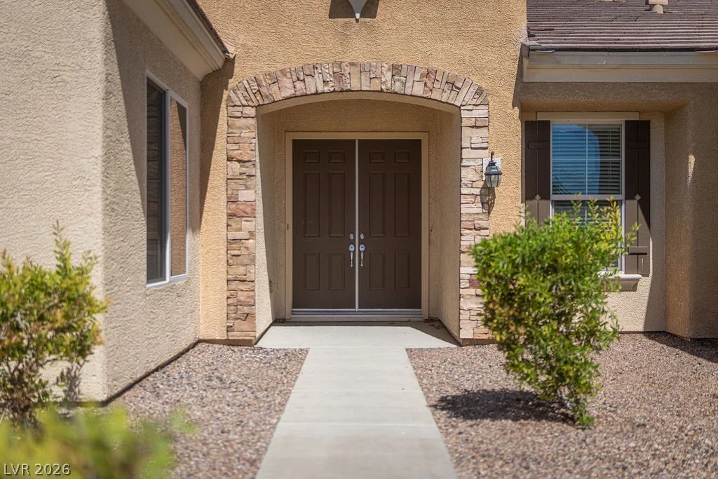 2084 Clearwater Lake, Henderson, NV 89044