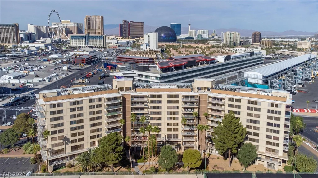 205 HARMON, Las Vegas, NV 89169