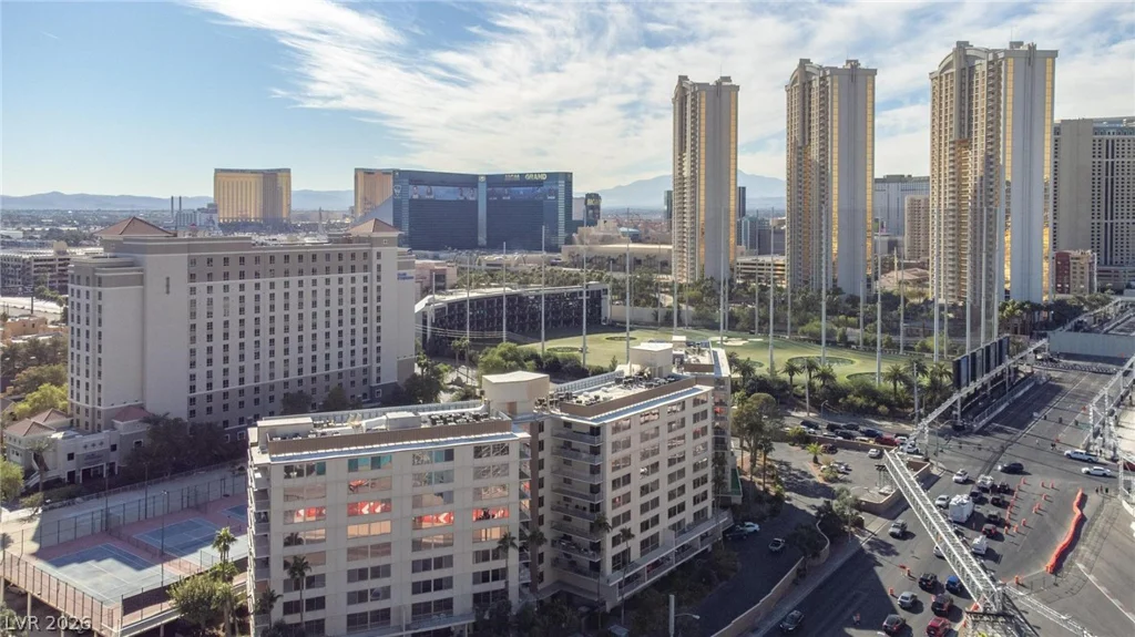 205 HARMON, Las Vegas, NV 89169
