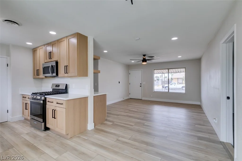 4036 Maple Hill, Las Vegas, NV 89115