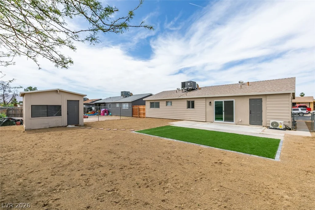 4036 Maple Hill, Las Vegas, NV 89115