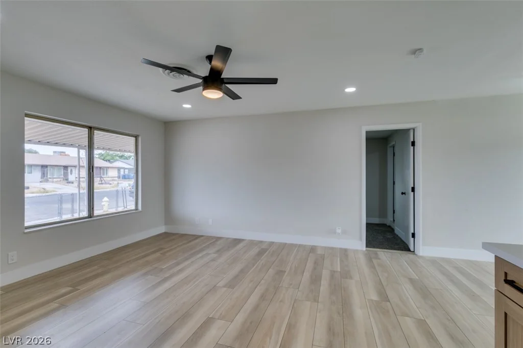 4036 Maple Hill, Las Vegas, NV 89115