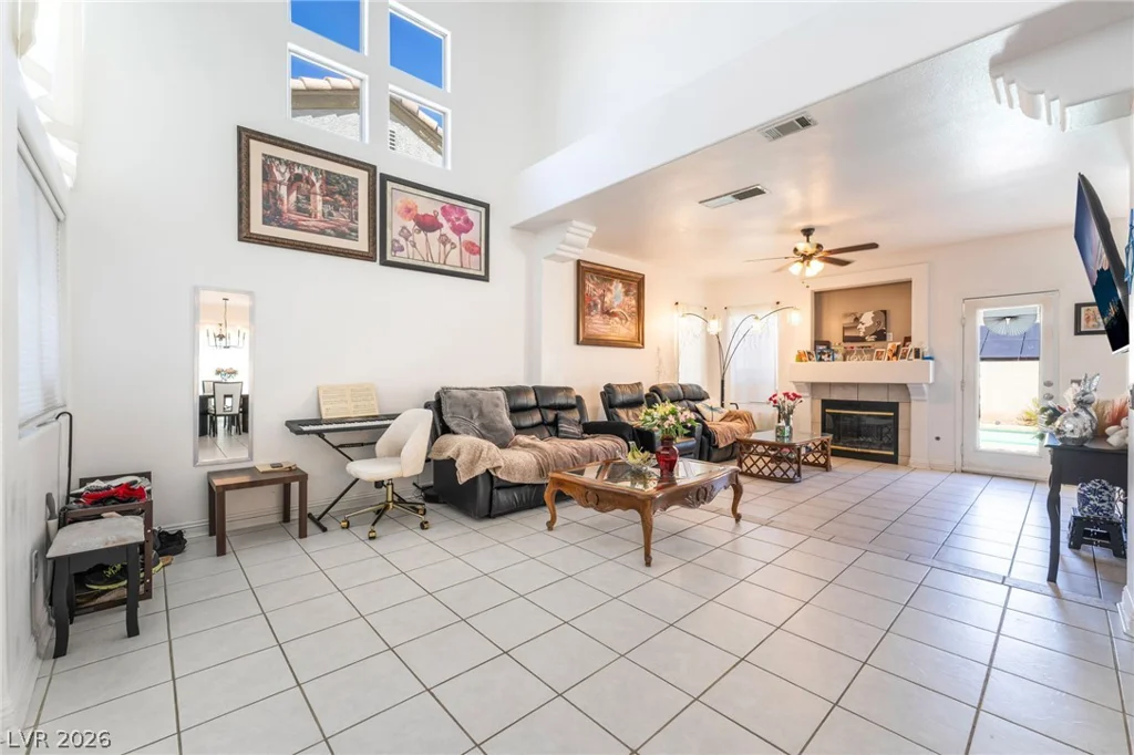 3508 Tuscany Village, Las Vegas, NV 89129